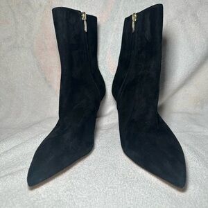 Ann Taylor Elegant Black Suede Leather Pointed Toe Heeled Boots Size 7.5